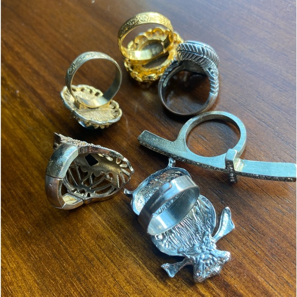 BUNDLE OF 6 STATEMENT RINGS 💍 - Picture 15 of 16